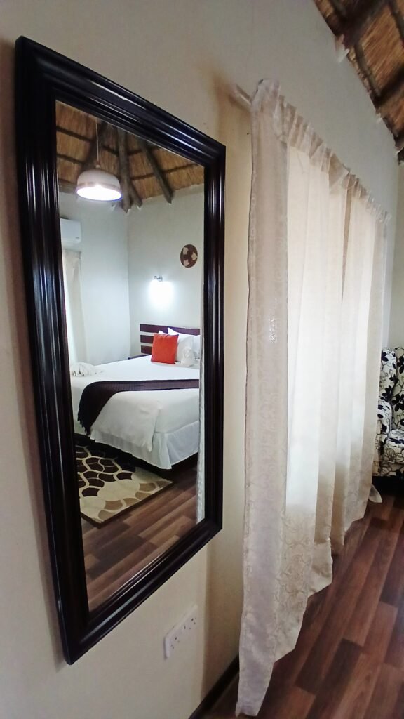 Rooms photograph 08